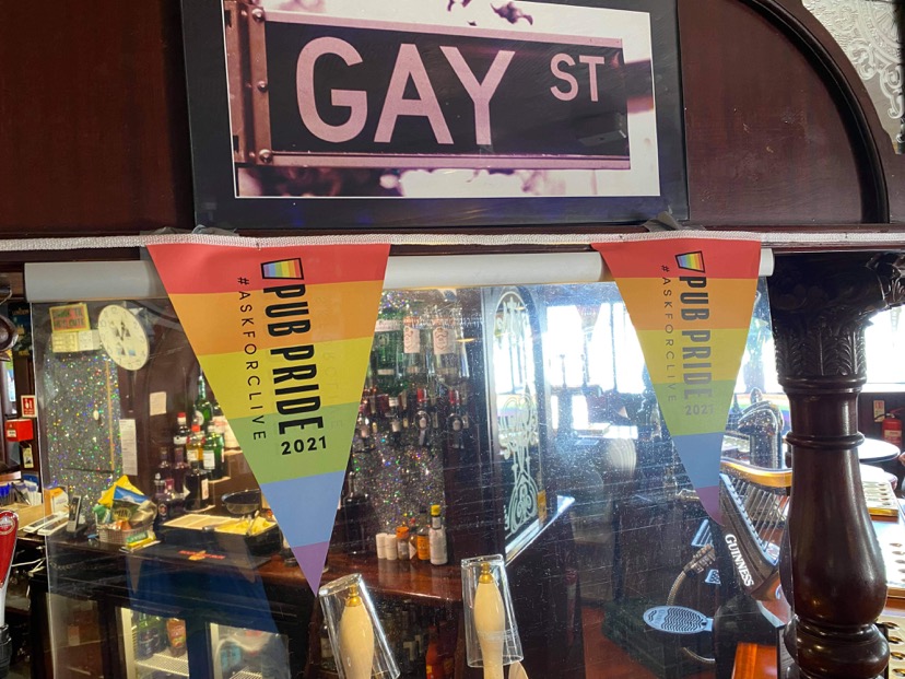 gay-street-pub-pride